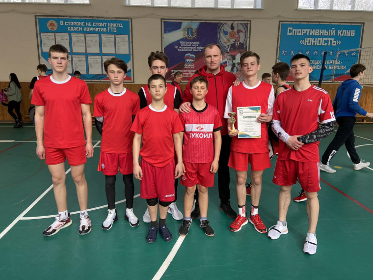 муниципальный этап Школьной Спортивной Лиги по волейболу среди юношей.